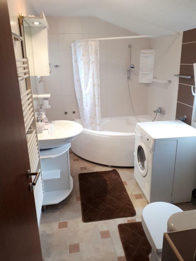 Our Way S Apartment With Airco And Own Garage Сараево Экстерьер фото